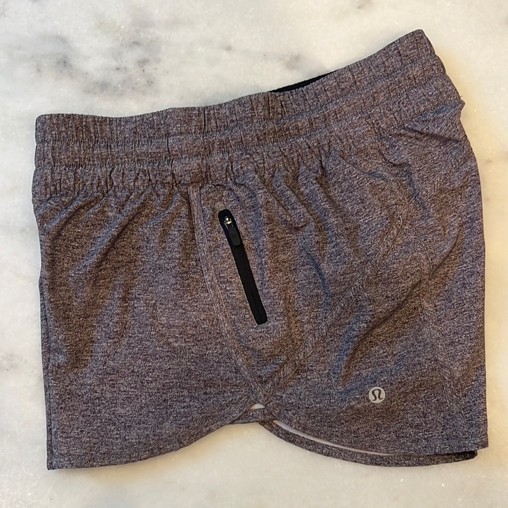 Lululemon Tracker Low-Rise Lined Short 4”